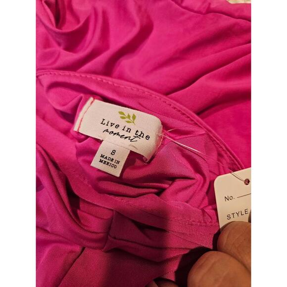 2 NWT Free People's "Live In The Moment" & 21 Saints Crop Tops 343 - Picture 5 of 6